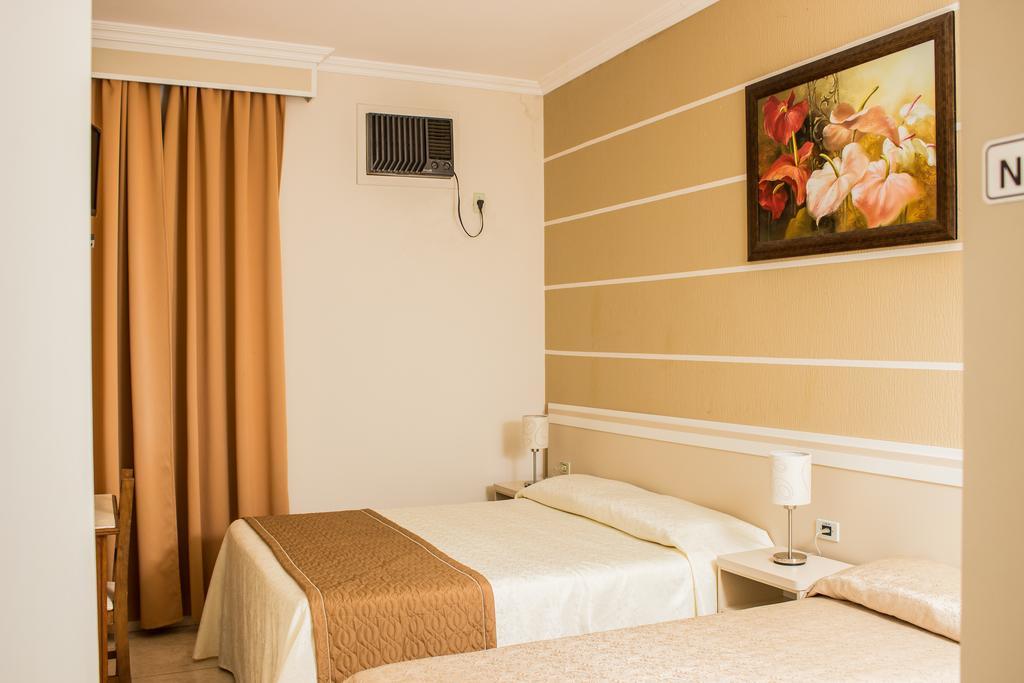 Pousada Cataratas Foz do Iguacu Room photo
